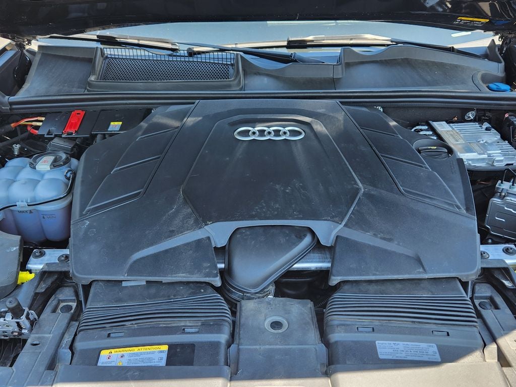 2023 Audi Q8 55 Premium Plus quattro