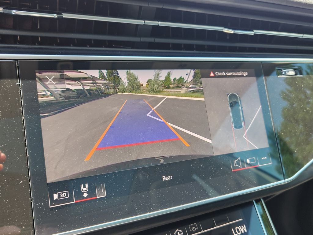 2023 Audi Q8 55 Premium Plus quattro