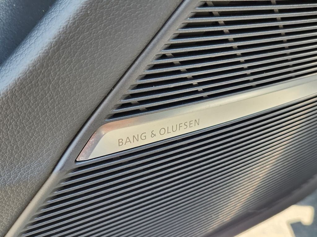 2023 Audi Q8 55 Premium Plus quattro