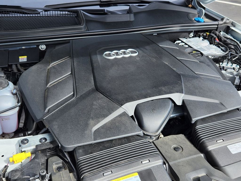 2025 Audi Q7 55 Prestige quattro
