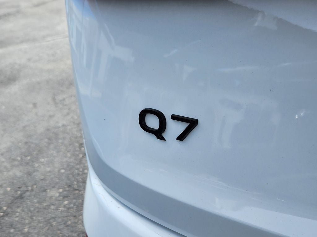 2025 Audi Q7 55 Prestige quattro
