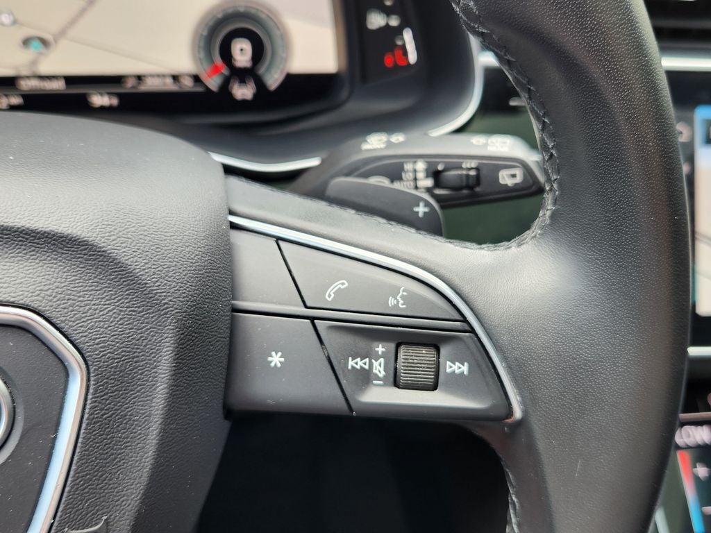 2023 Audi Q7 55 Prestige quattro