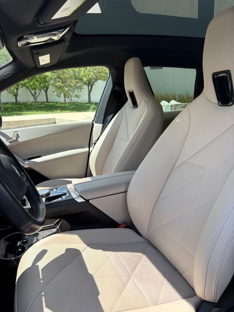 2024 BMW iX xDrive50