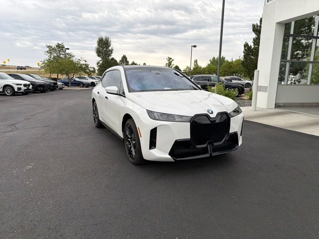2026 BMW iX xDrive60