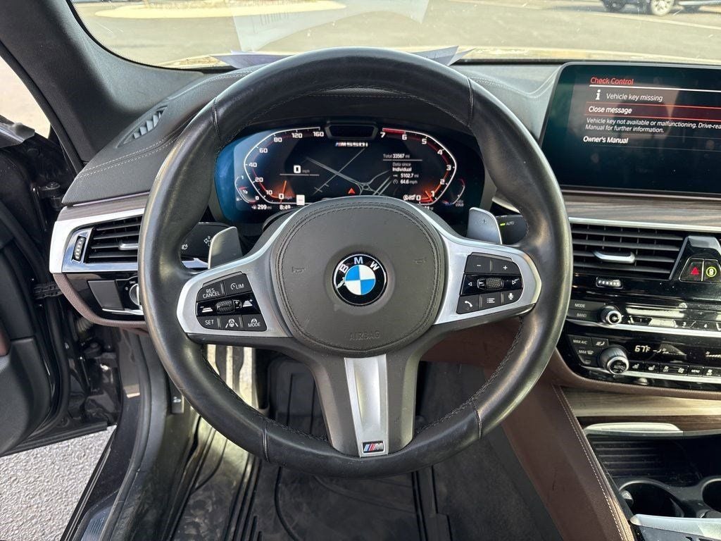 2022 BMW 5 Series M550i xDrive