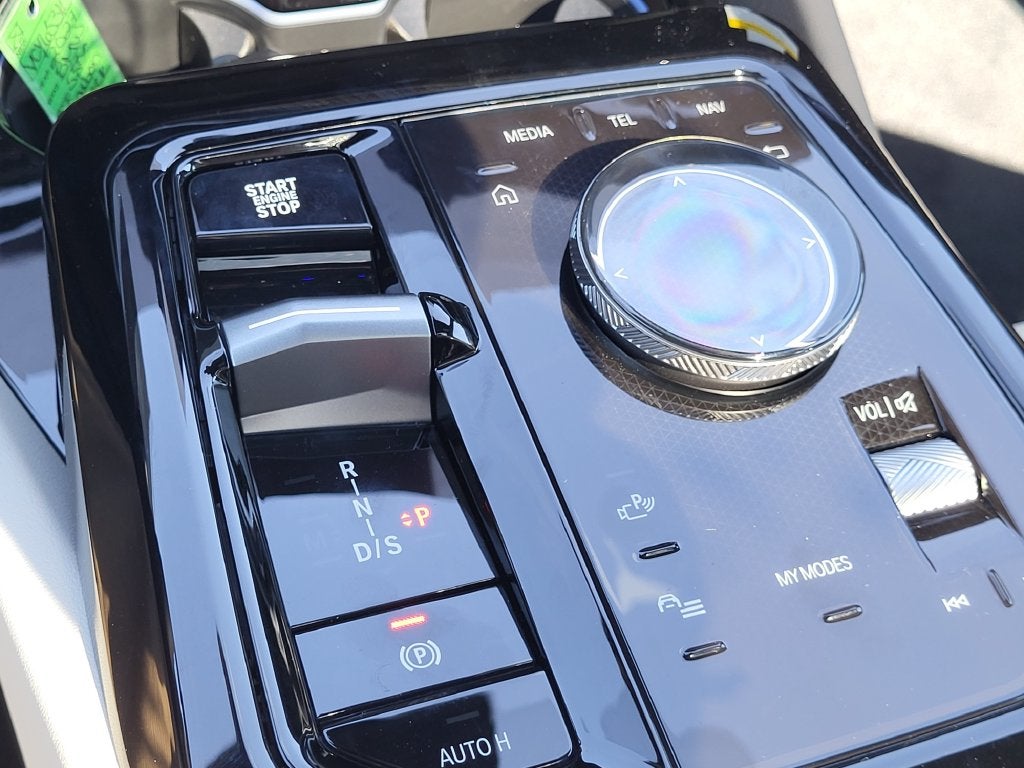 2027 BMW 5 Series 550e xDrive