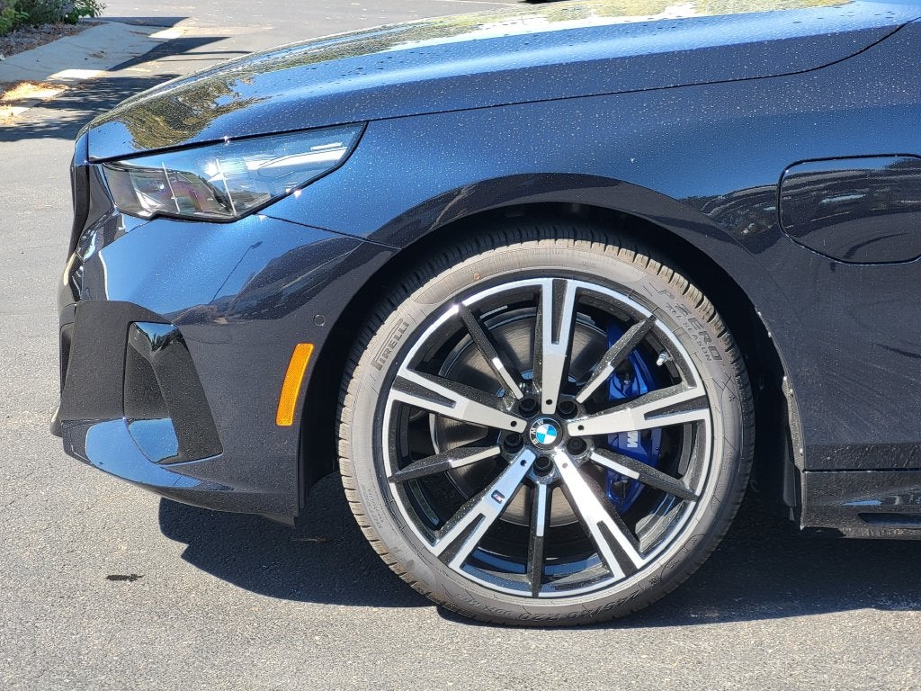 2027 BMW 5 Series 550e xDrive