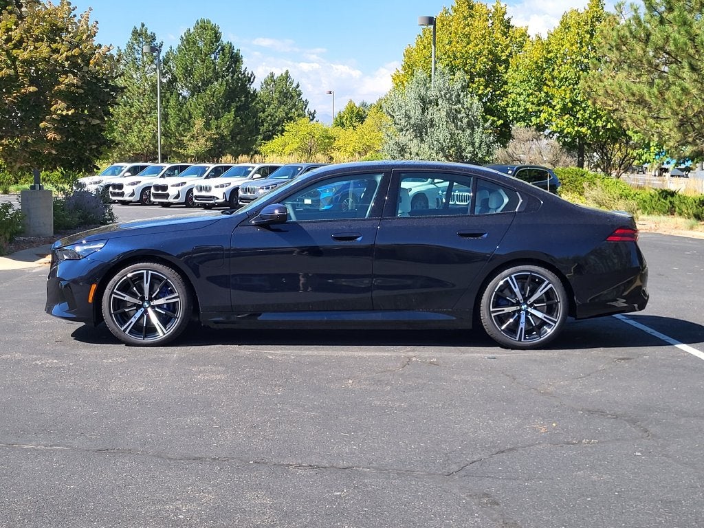 2027 BMW 5 Series 550e xDrive