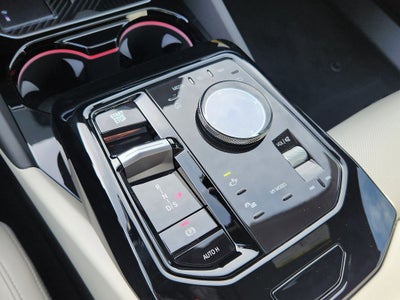 2026 BMW 5 Series 550e xDrive