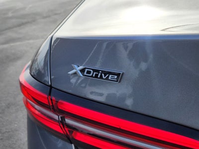 2026 BMW 5 Series 550e xDrive