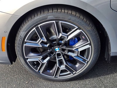 2026 BMW 5 Series 550e xDrive