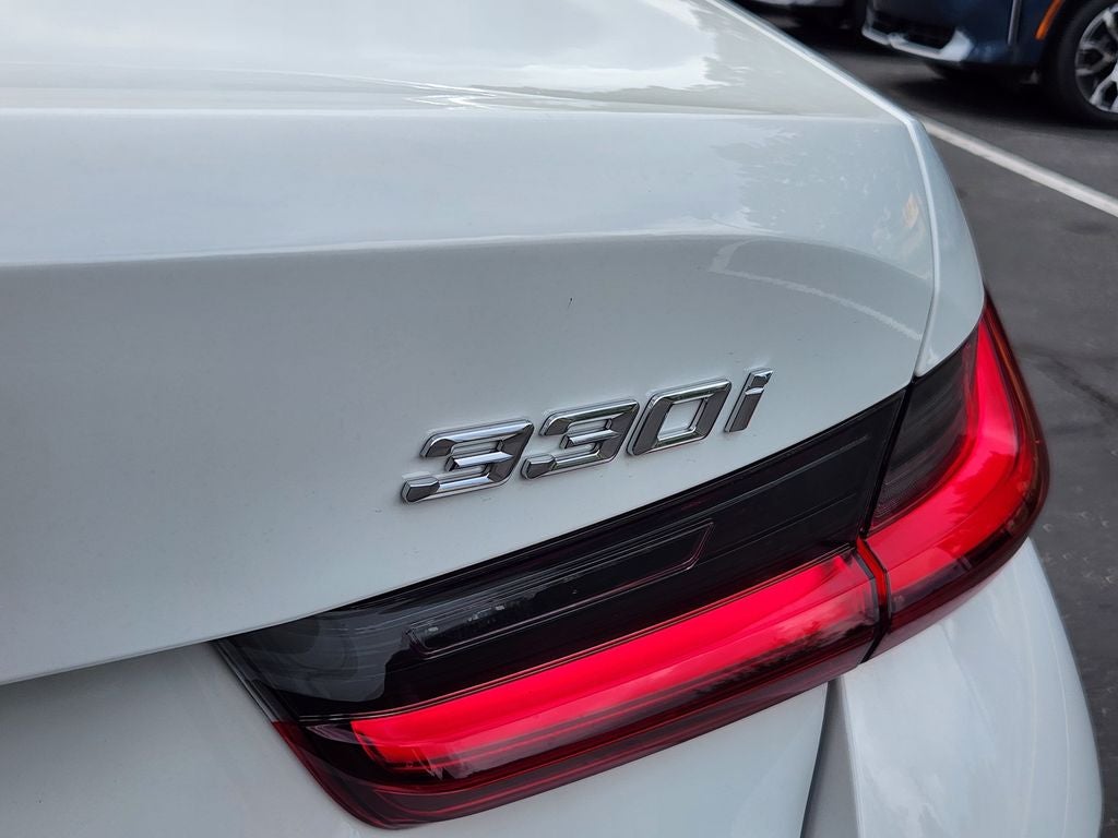 2026 BMW 3 Series 330i xDrive