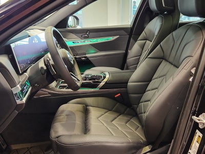 2026 BMW 7 Series 740i xDrive