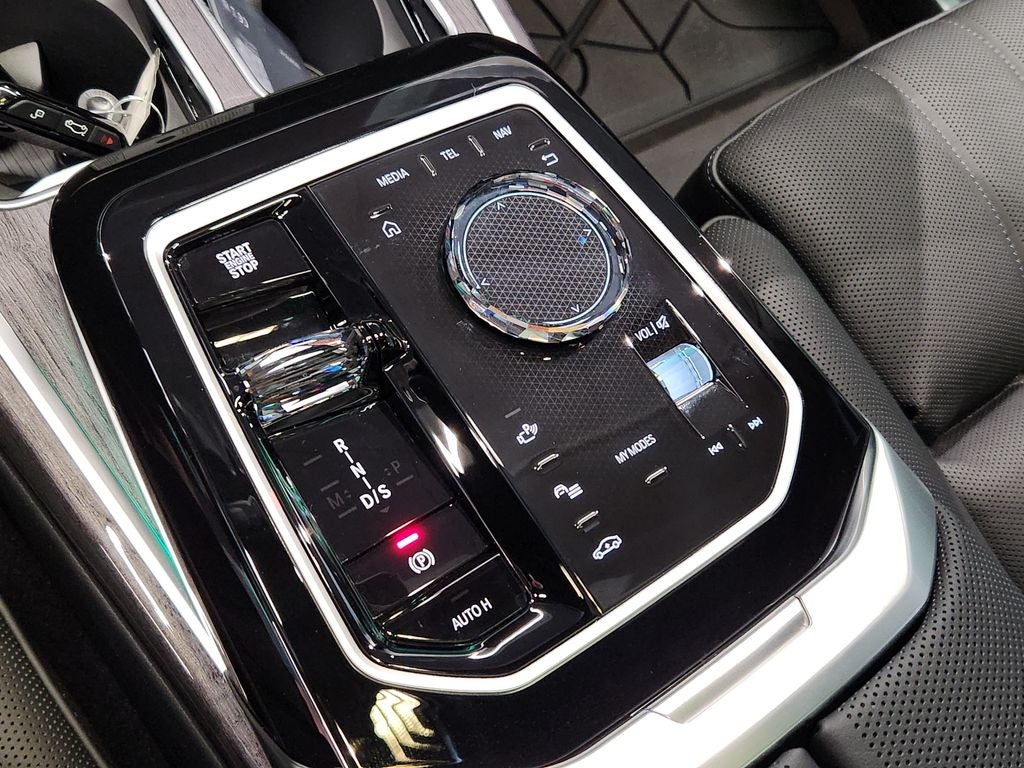 2026 BMW 7 Series 740i xDrive