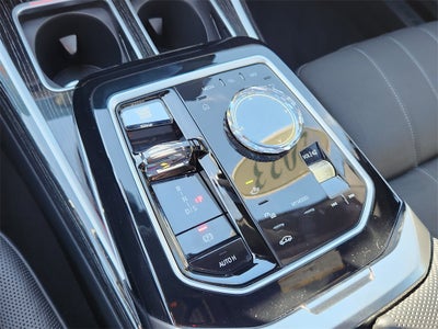 2023 BMW 7 Series 760i xDrive