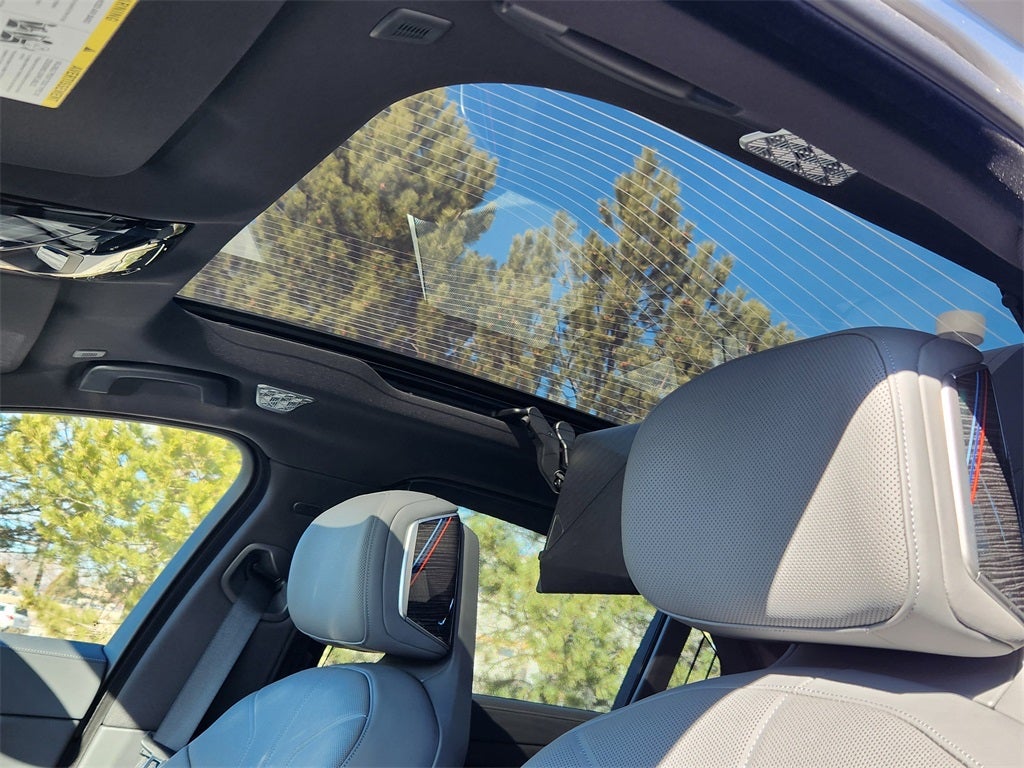 2023 BMW 7 Series 760i xDrive