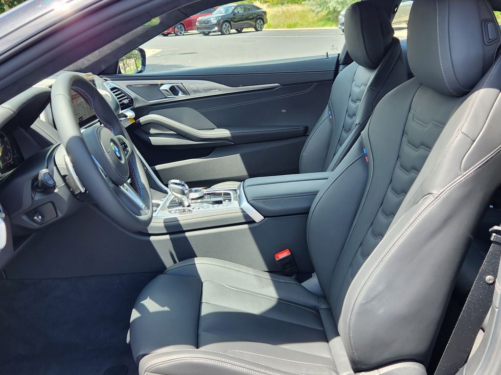 2026 BMW 8 Series M850i xDrive