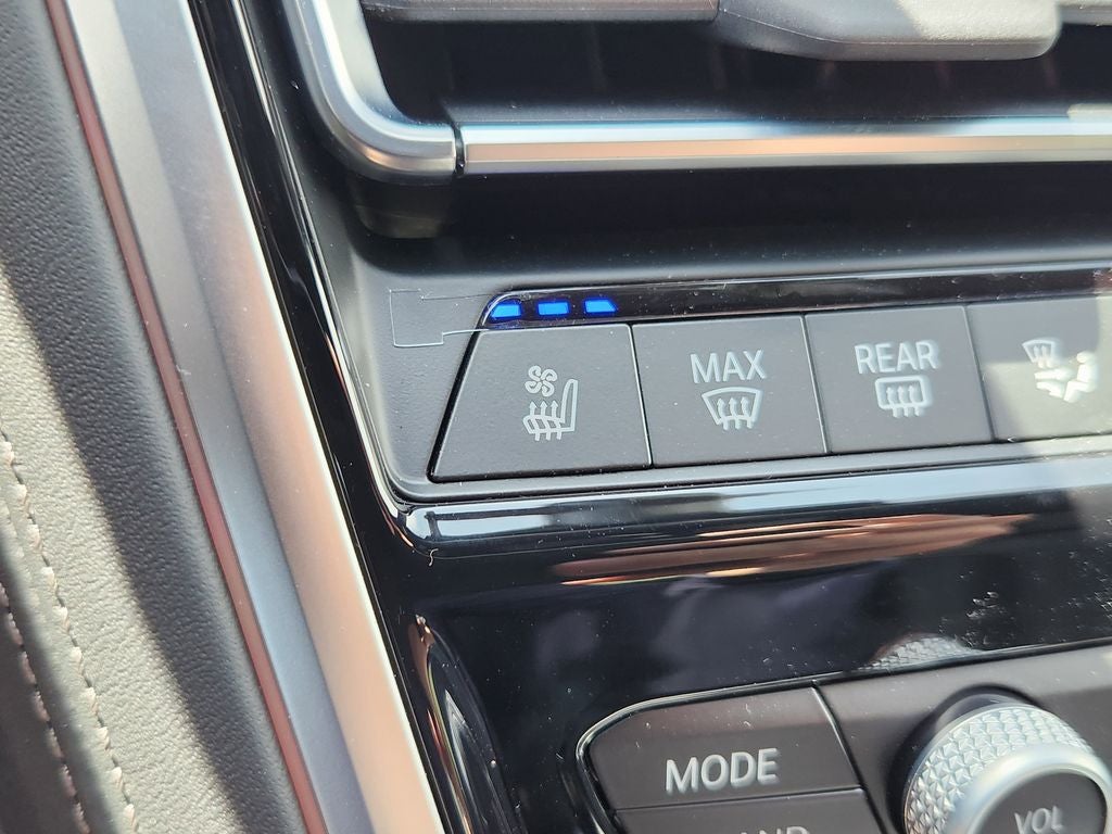 2026 BMW 8 Series M850i xDrive