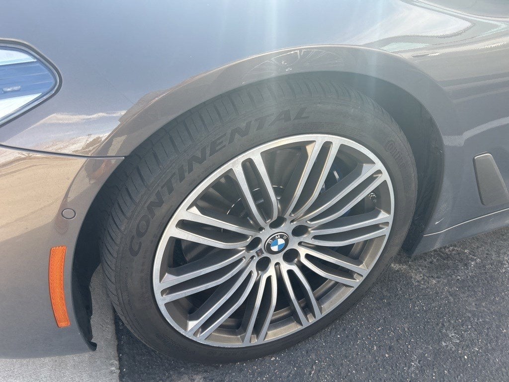 2020 BMW 5 Series M550i xDrive