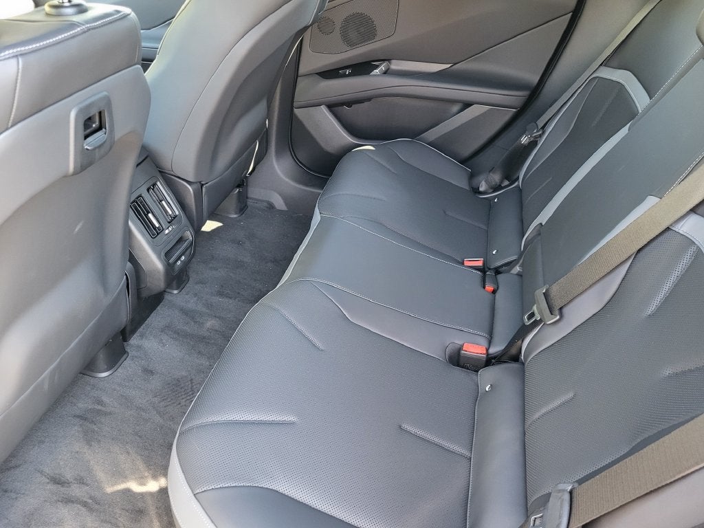2027 BMW iX3 50 xDrive