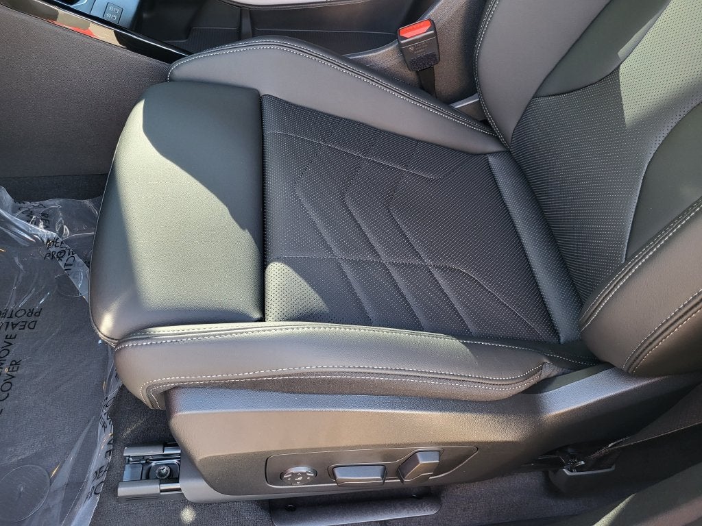 2027 BMW X2 xDrive28i