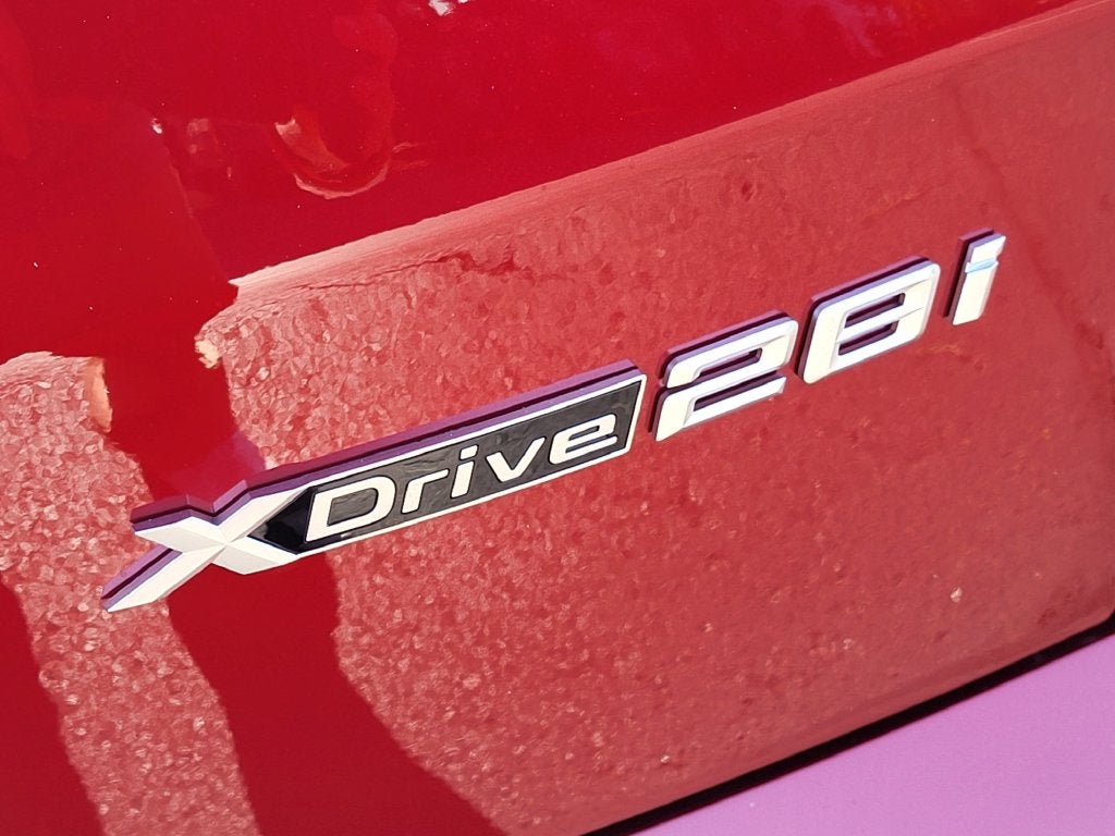 2027 BMW X2 xDrive28i