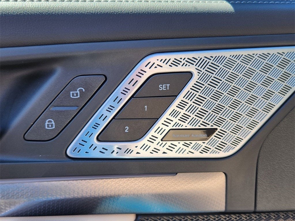 2025 BMW X1 xDrive28i Courtesy Vehicle