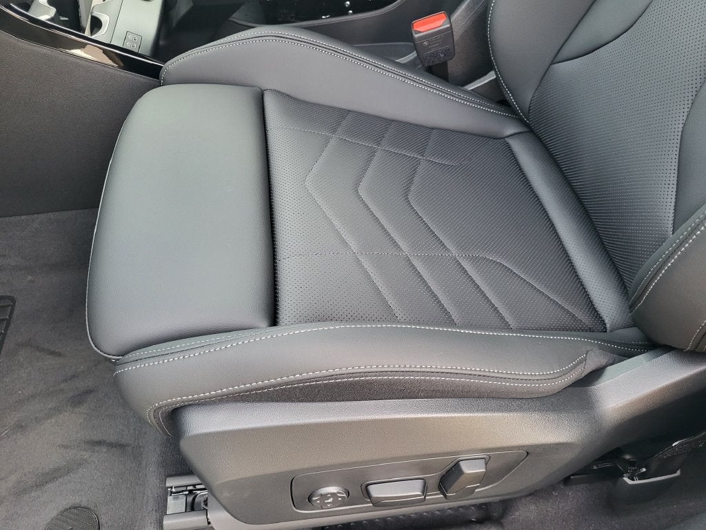 2027 BMW X1 xDrive28i