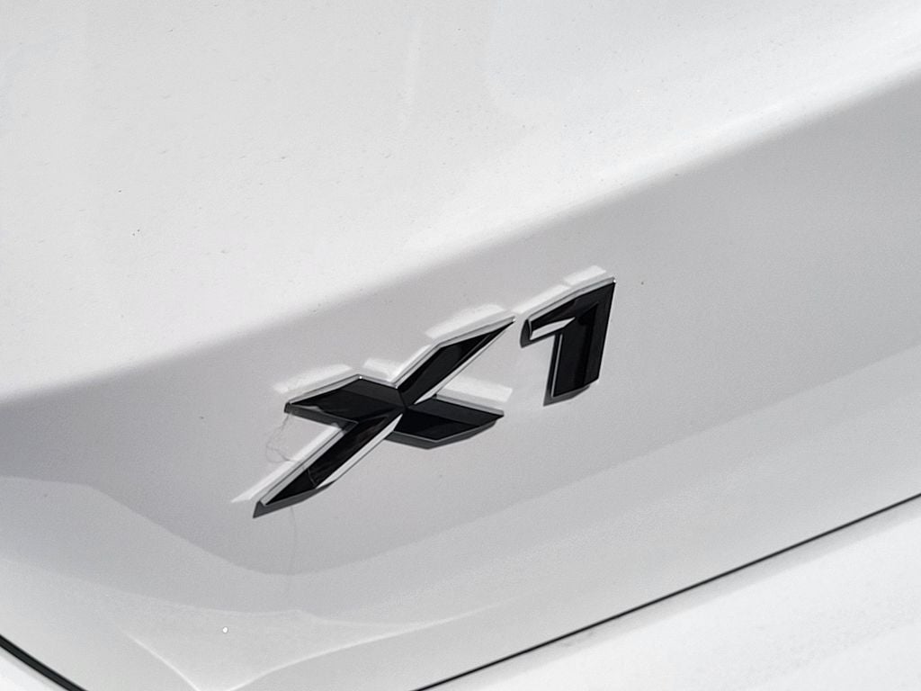 2027 BMW X1 xDrive28i