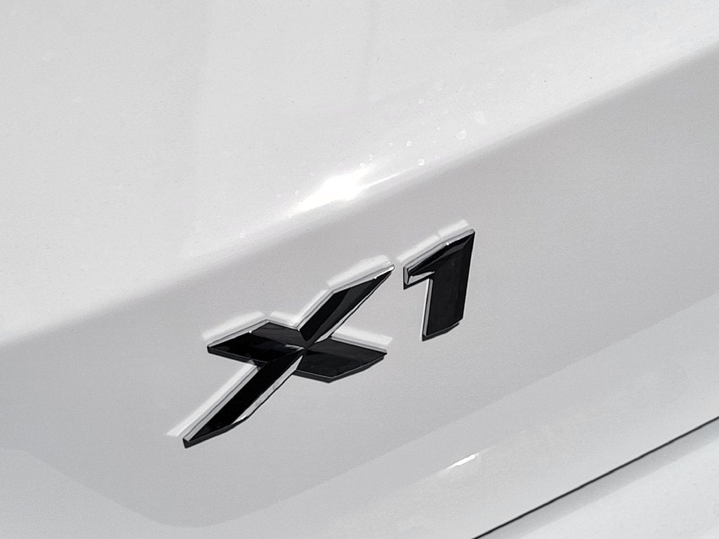 2027 BMW X1 xDrive28i