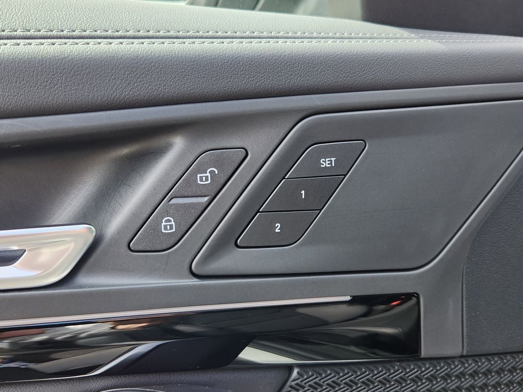 2025 BMW X1 xDrive28i Courtesy Vehicle