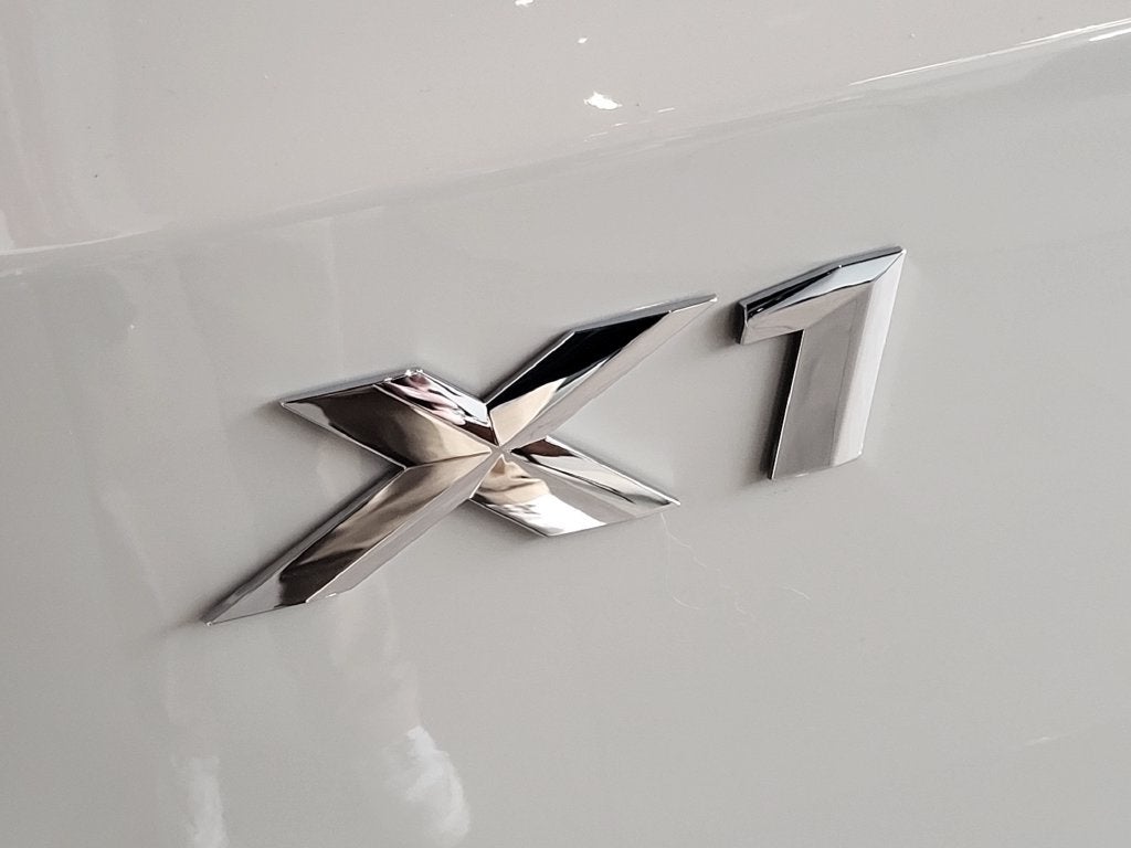 2027 BMW X1 xDrive28i