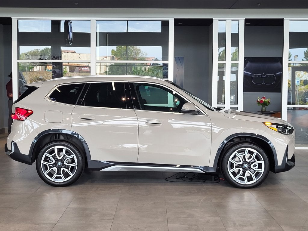 2027 BMW X1 xDrive28i