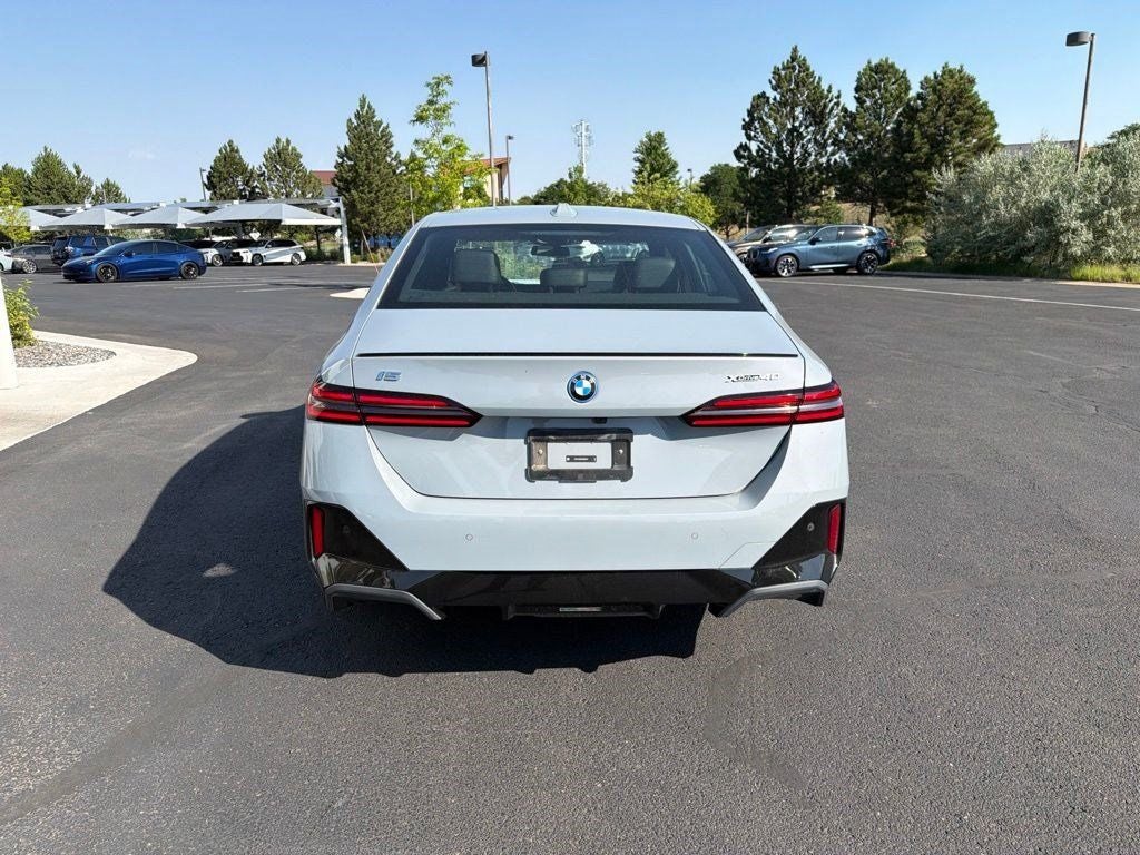 2025 BMW i5 xDrive40