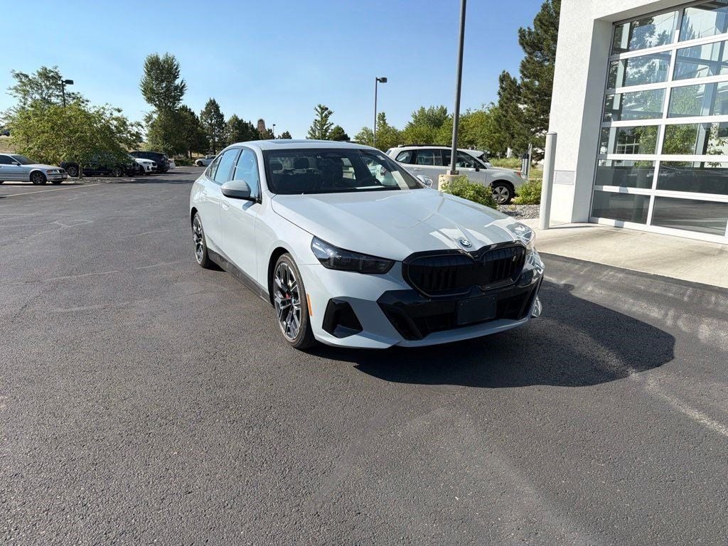 2025 BMW i5 xDrive40