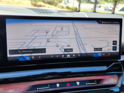 2025 BMW i5 eDrive40 Courtesy Vehicle