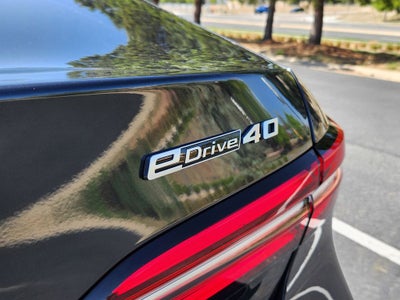 2025 BMW i5 eDrive40 Courtesy Vehicle