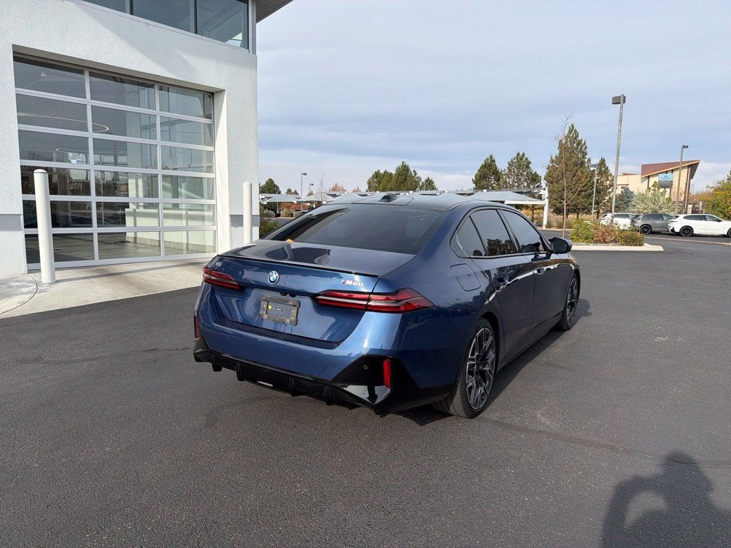 2024 BMW i5 M60