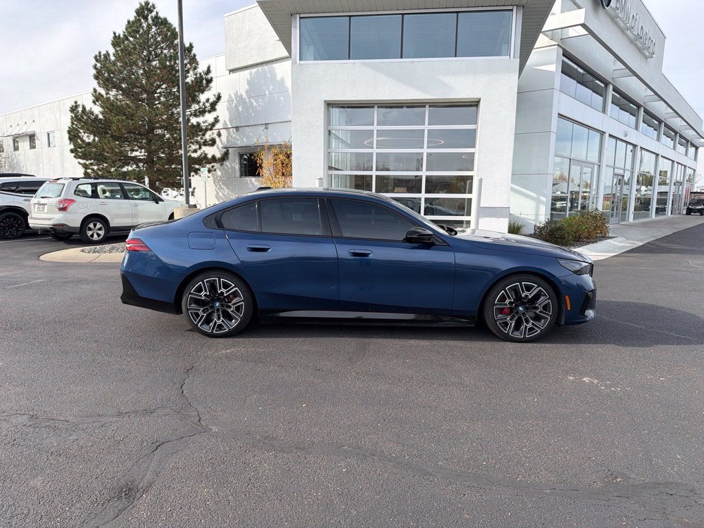2024 BMW i5 M60