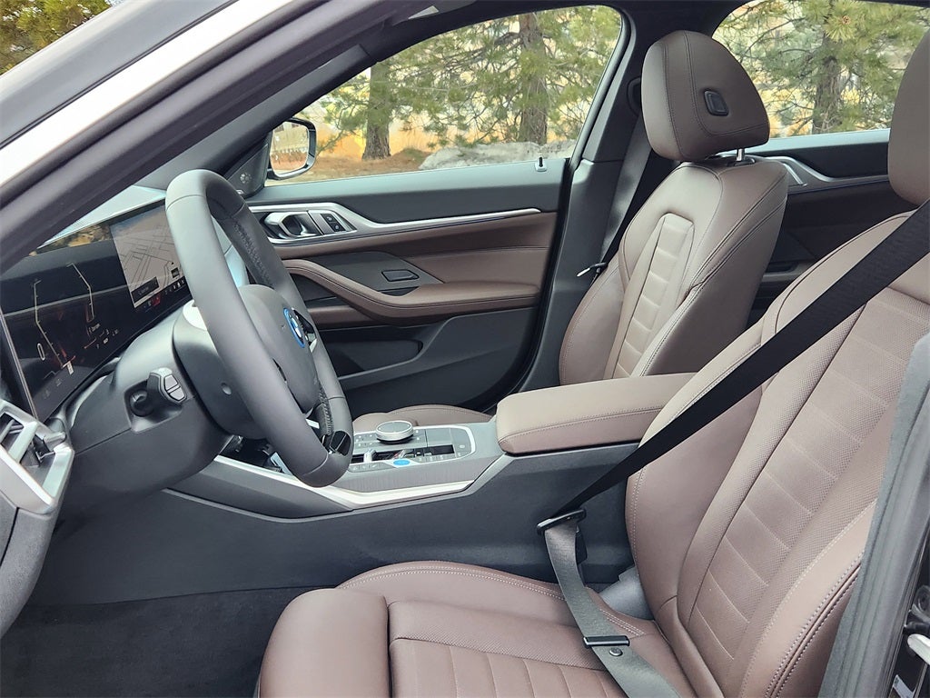 2026 BMW i4 xDrive40