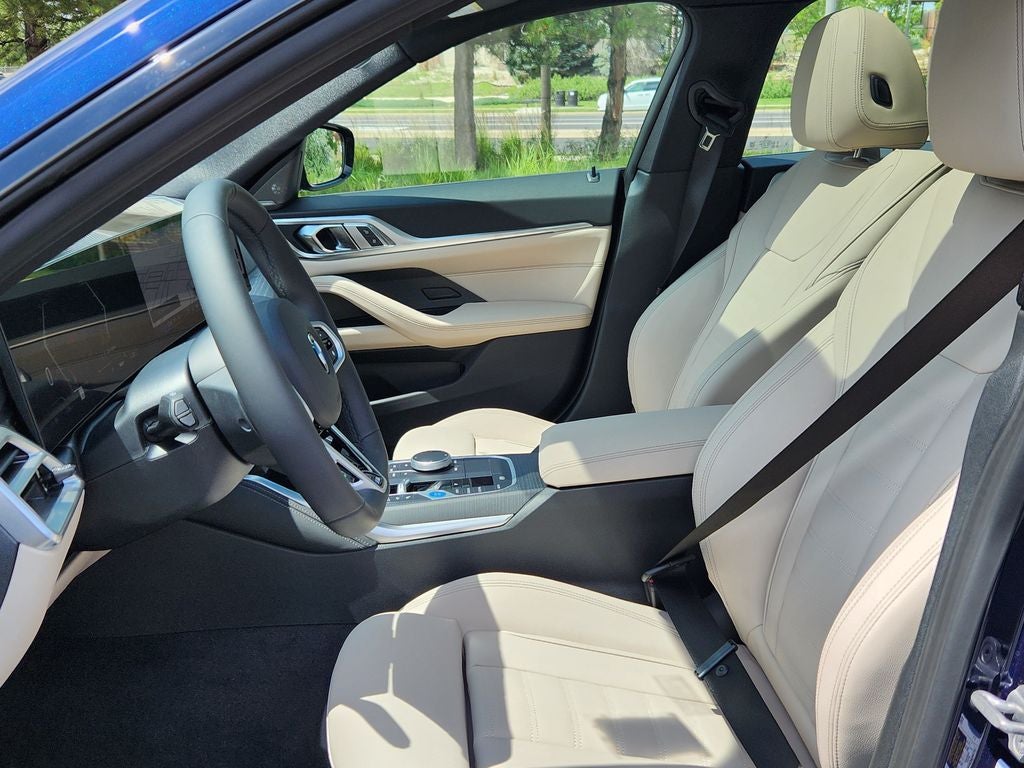 2026 BMW i4 xDrive40