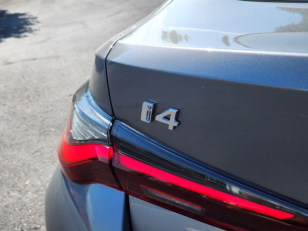 2026 BMW i4 xDrive40