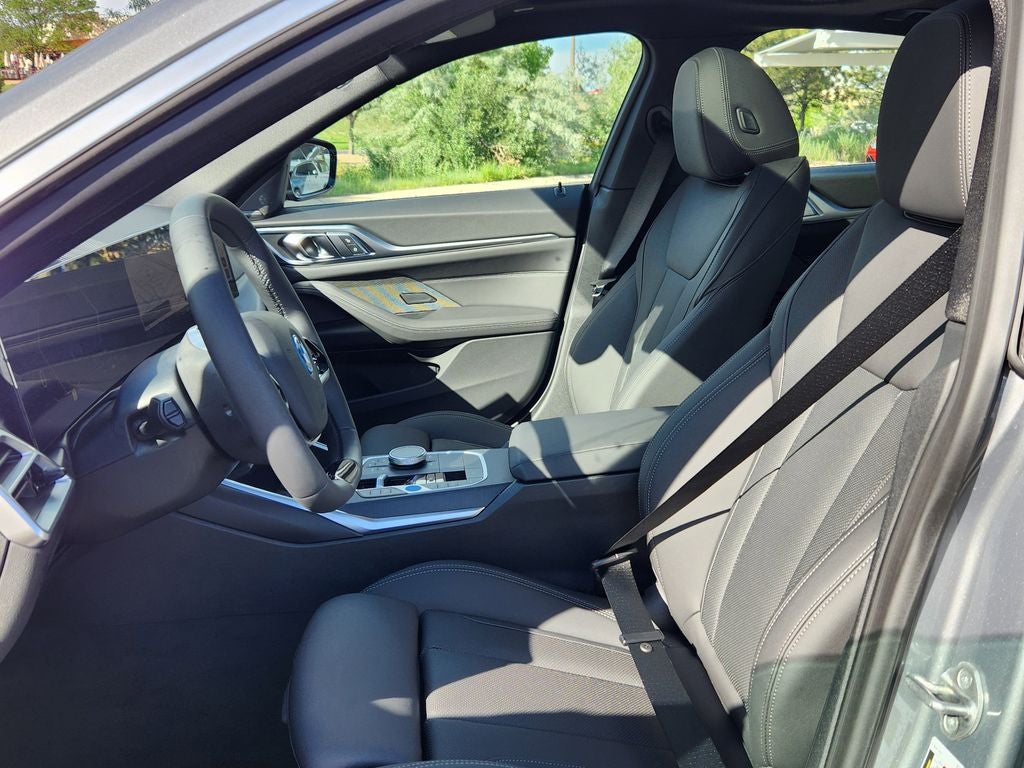 2026 BMW i4 xDrive40