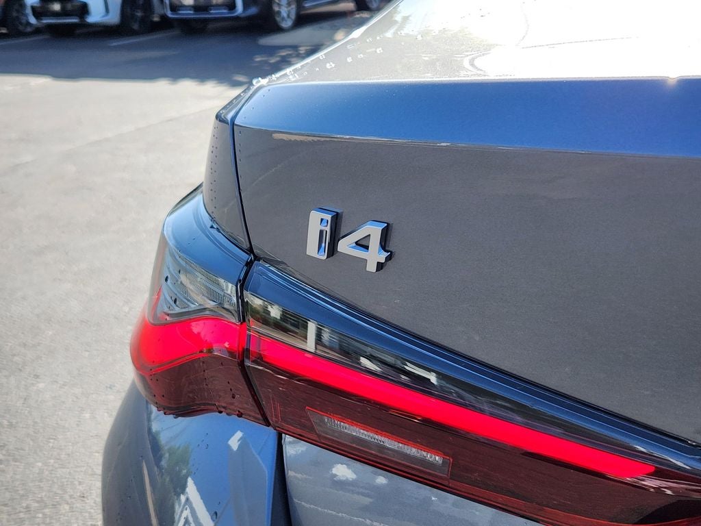 2026 BMW i4 xDrive40