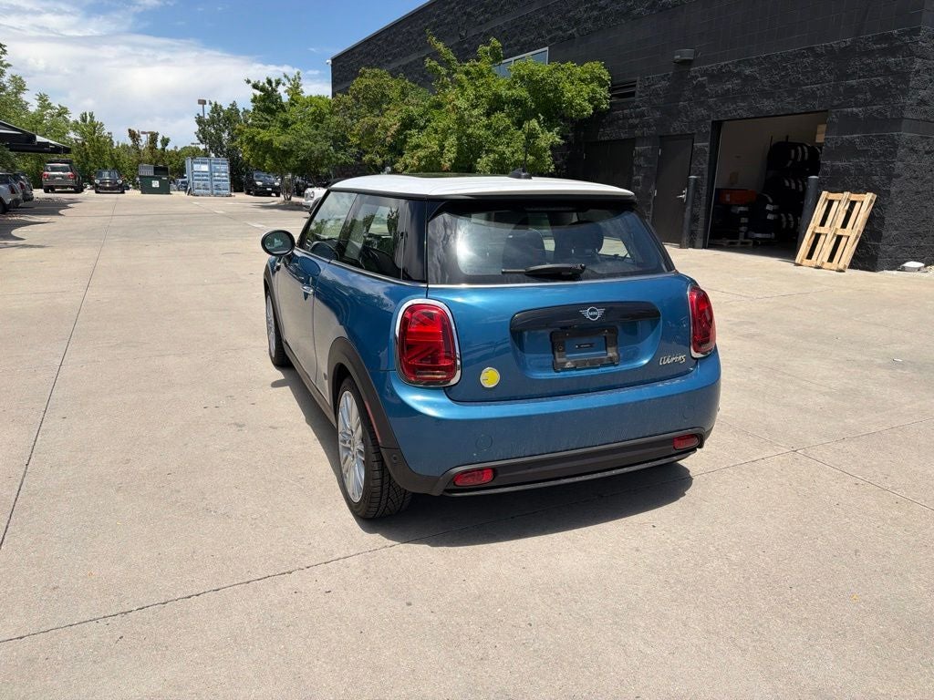 2024 MINI Cooper SE Electric Signature