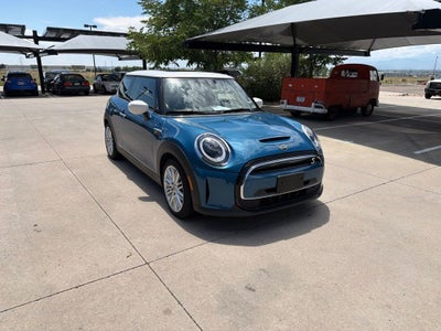 2024 MINI Cooper SE Electric Signature
