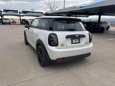 2024 MINI Cooper SE Electric Signature