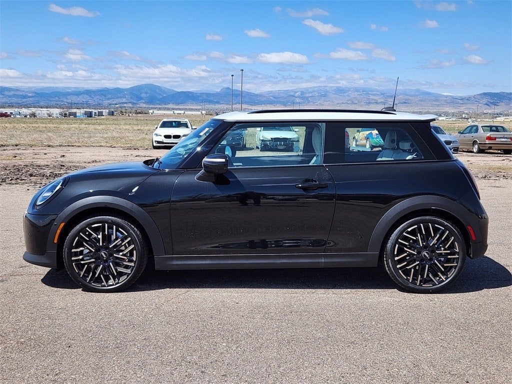 2025 MINI Hardtop 2 Door Cooper S