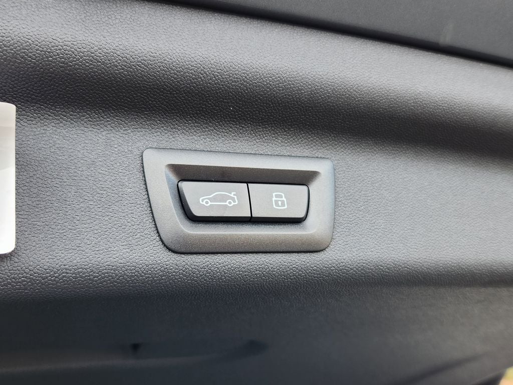 2025 MINI Cooper Countryman Signature Plus