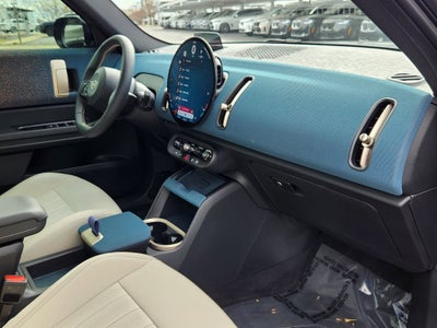 2025 MINI Countryman SE